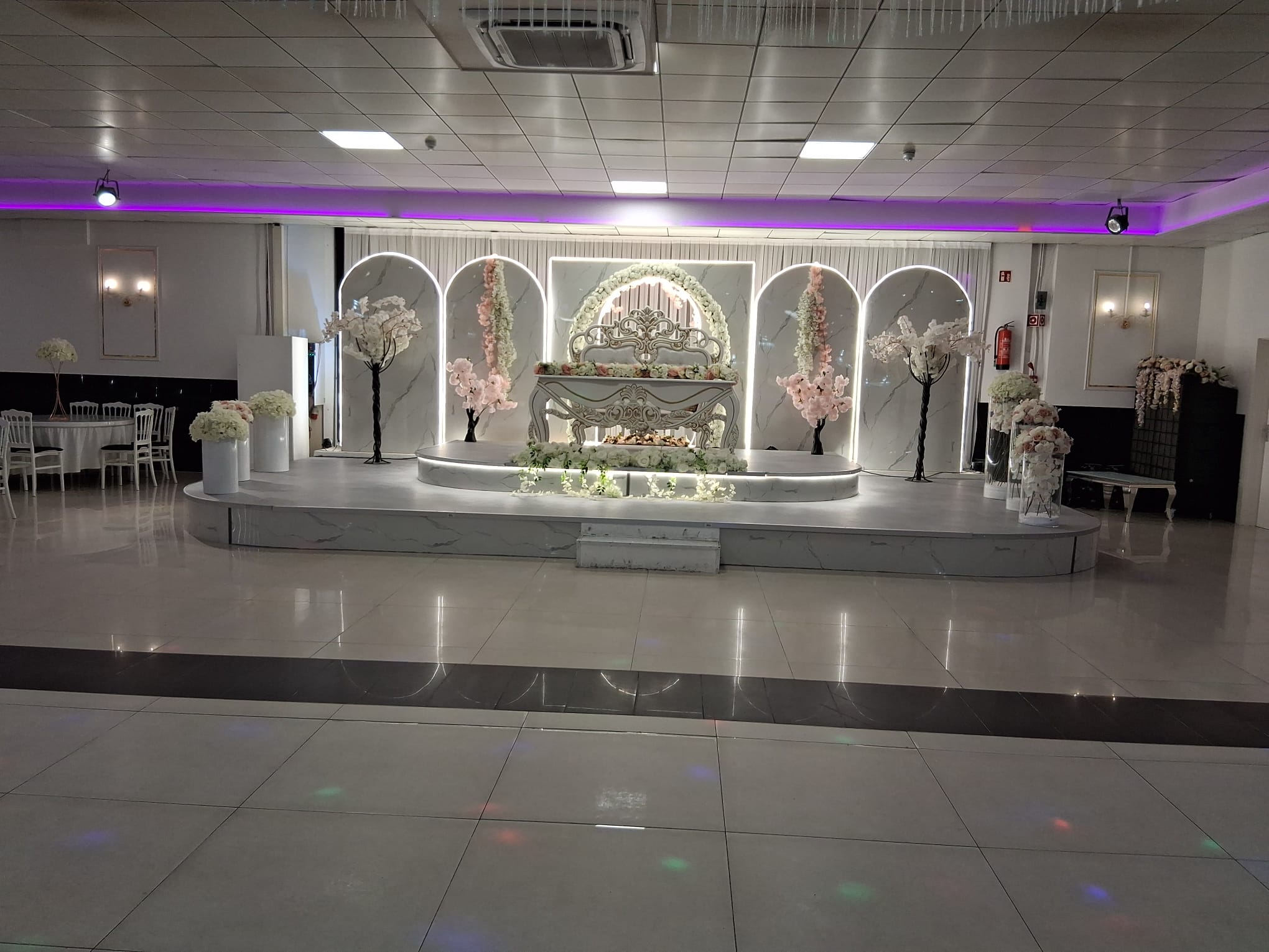 Zaalopstelling bij Partycentrum Elegance